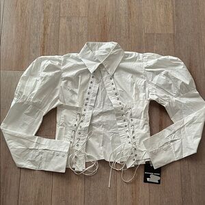 Innovare Belvedere Lace Up Puff Sleeve Top In White size large NWT